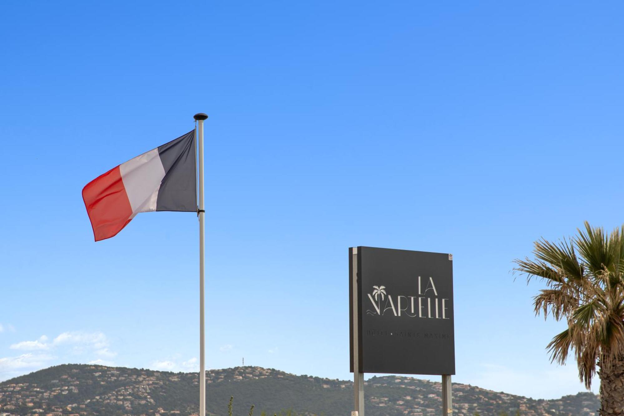 Hotel La Nartelle サント・マキシム エクステリア 写真